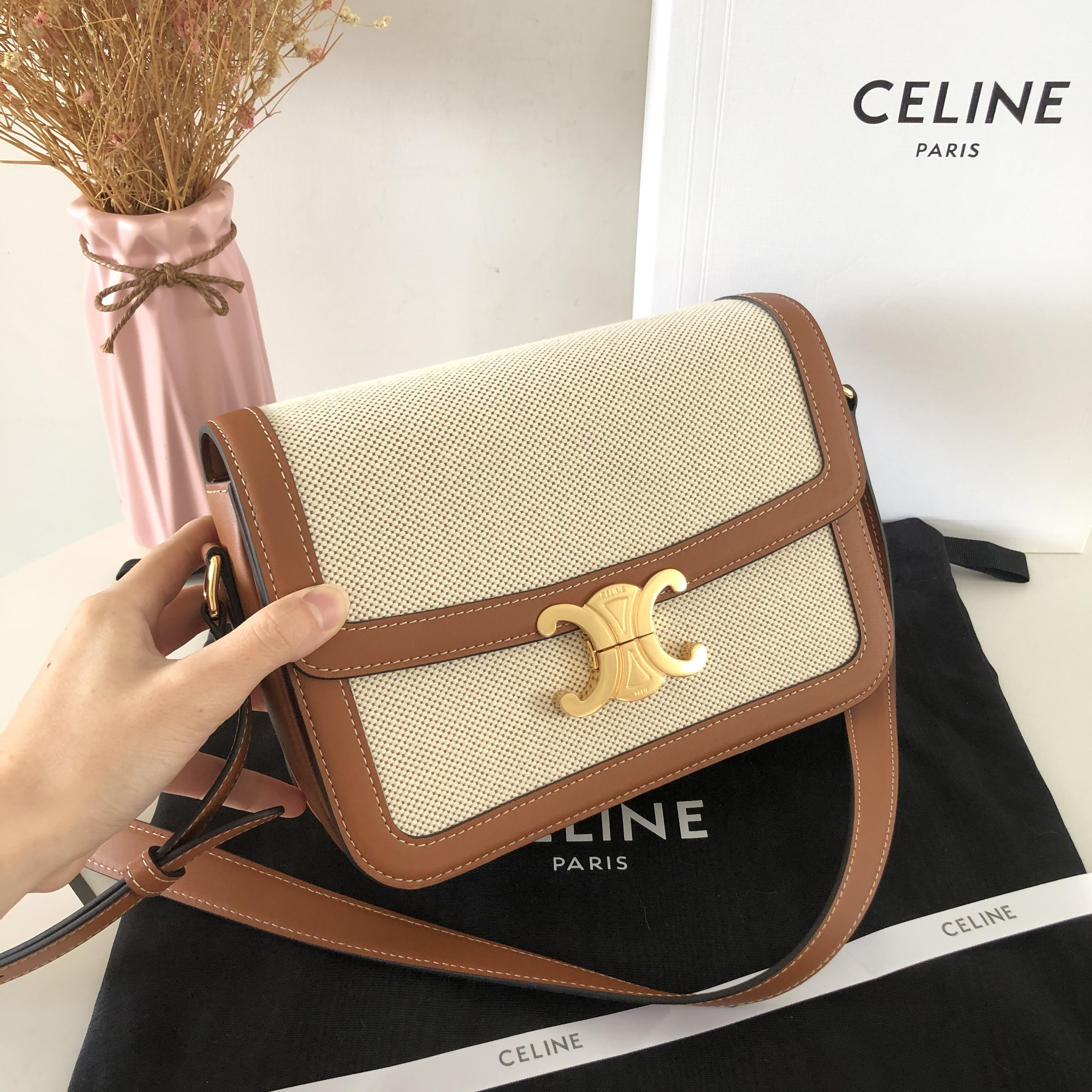 셀린느 틴 트리오페 자수 미디엄 NATURAL 숄더백